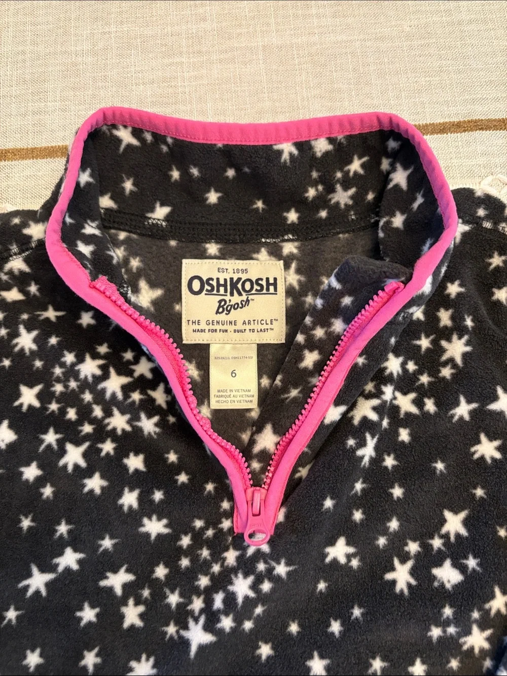 OshKosh B'gosh Black Star-Print Fleece Pullover with Pink Trim